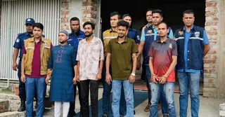 মাকে মারধর-শ্লীলতাহানি: ভাড়াটিয়াকে কুপিয়ে হত্যা, ৪ সহোদর গ্রেপ্তার